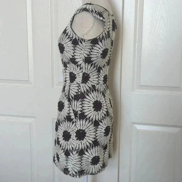 Kate Spade Embroidered Flower Dress - Picture 3 of 7